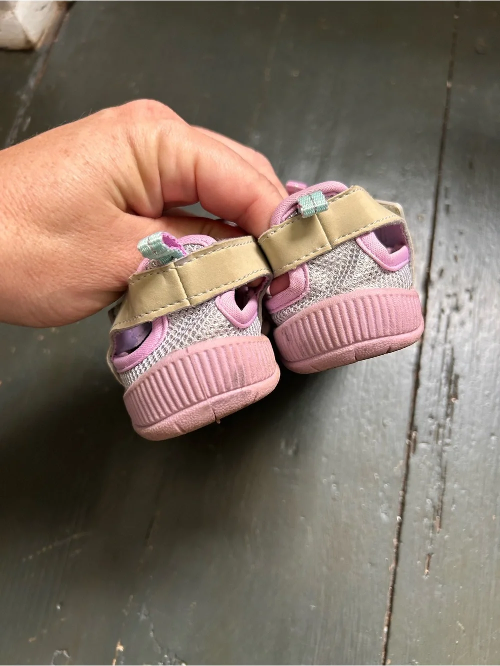 OshKosh Everplay Flexible Outsole Bump Toe‎ Sandal Toddler Size 9 Pink Water